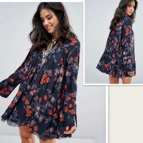 Free People | Flowy floral Tunic‎ Top s - Picture 1 of 16